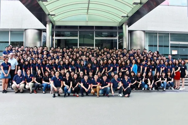 nashtech-ky-niem-20-nam-thanh-lap-tai-viet-nam-6b3-5526807 (1)_converted.webp